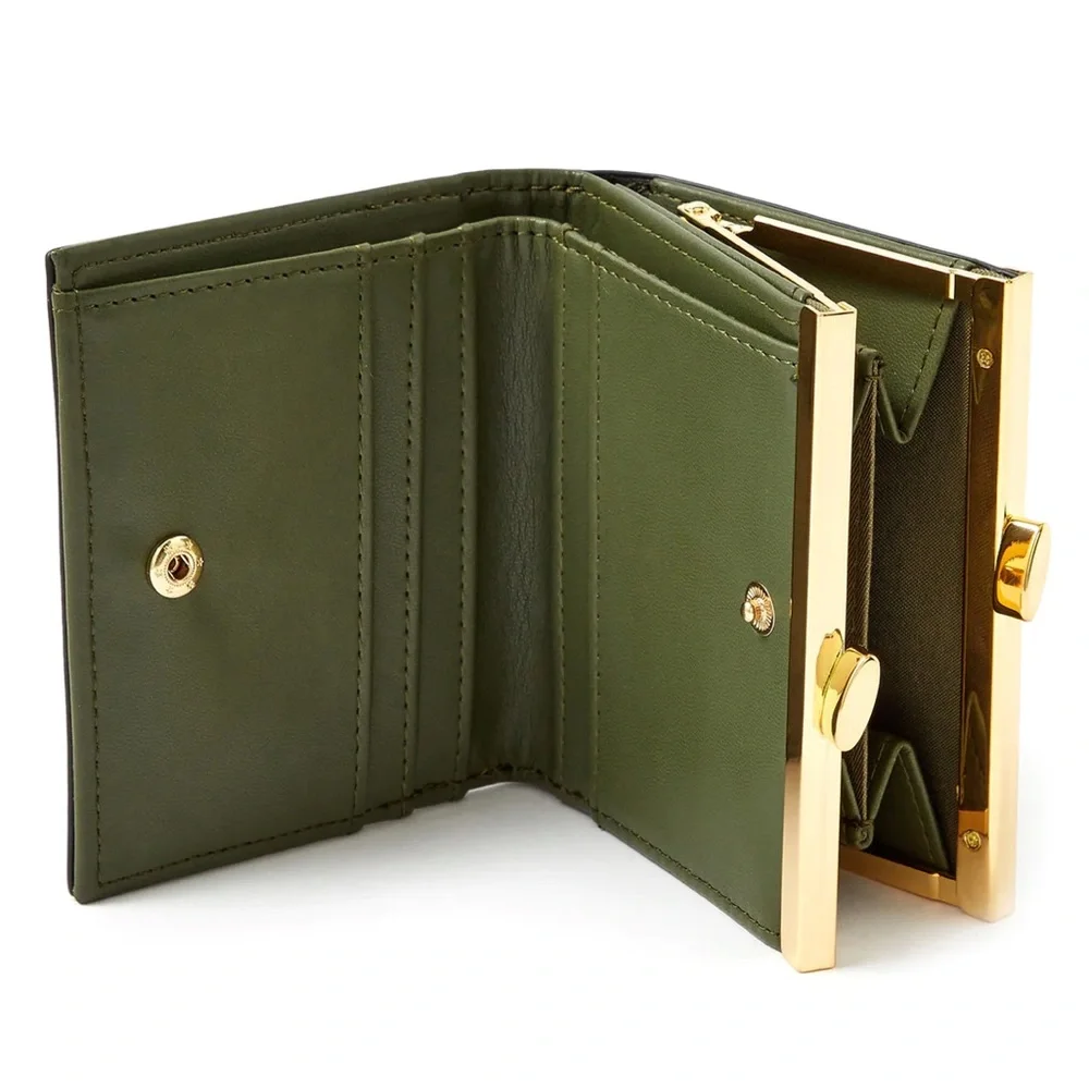 Accessorize London
Women's Faux Leather Clip
Frame Bella Wallet - olive | NWT - Picture 4 of 15